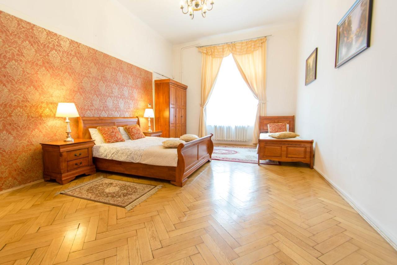 The Spiski Palace Apartment Krakow Ngoại thất bức ảnh