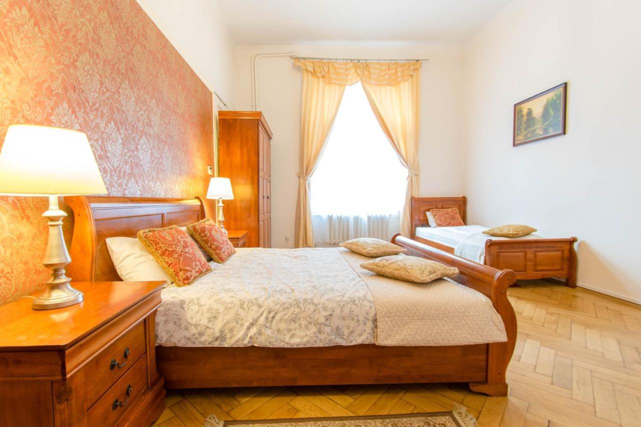 The Spiski Palace Apartment Krakow Ngoại thất bức ảnh