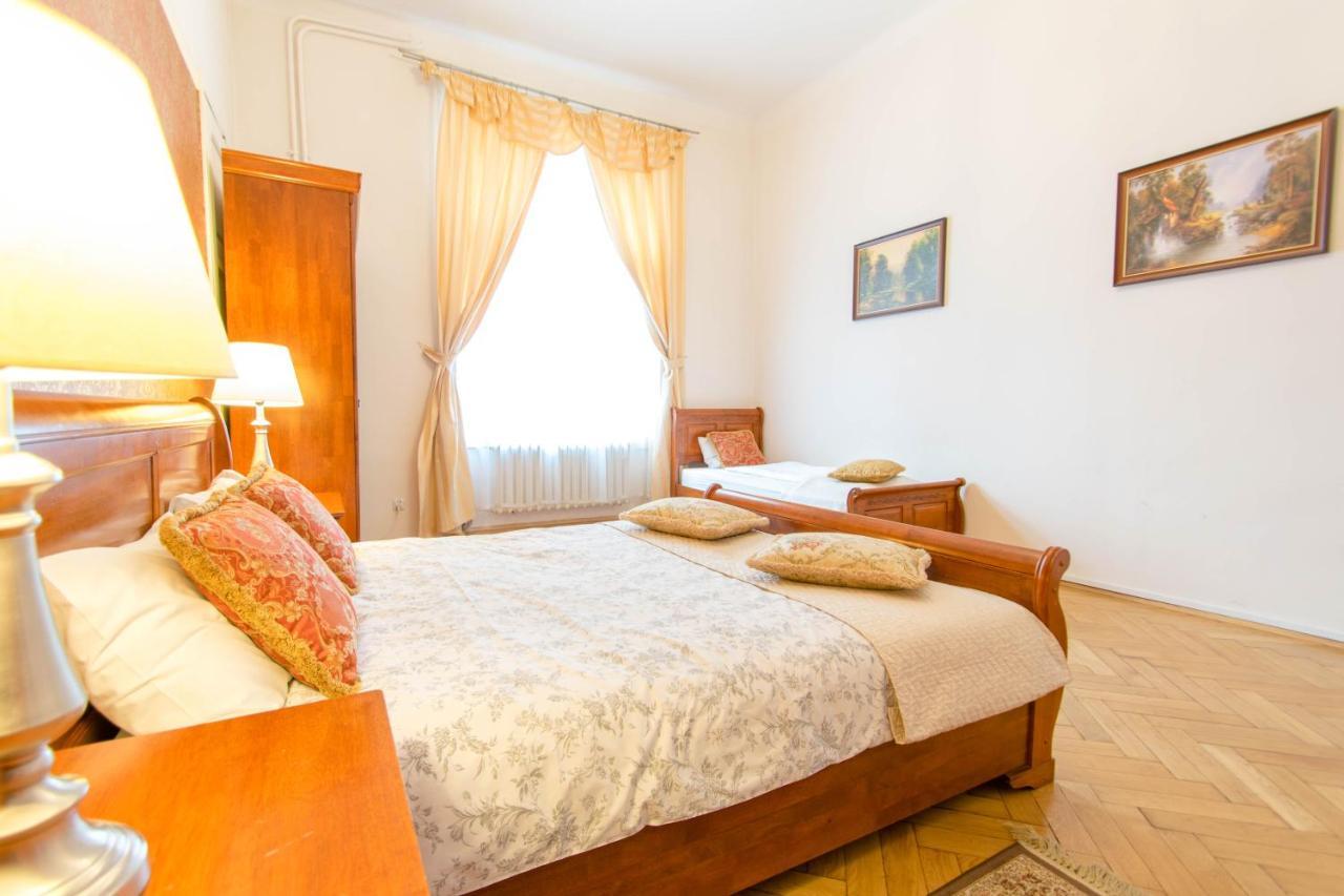 The Spiski Palace Apartment Krakow Ngoại thất bức ảnh