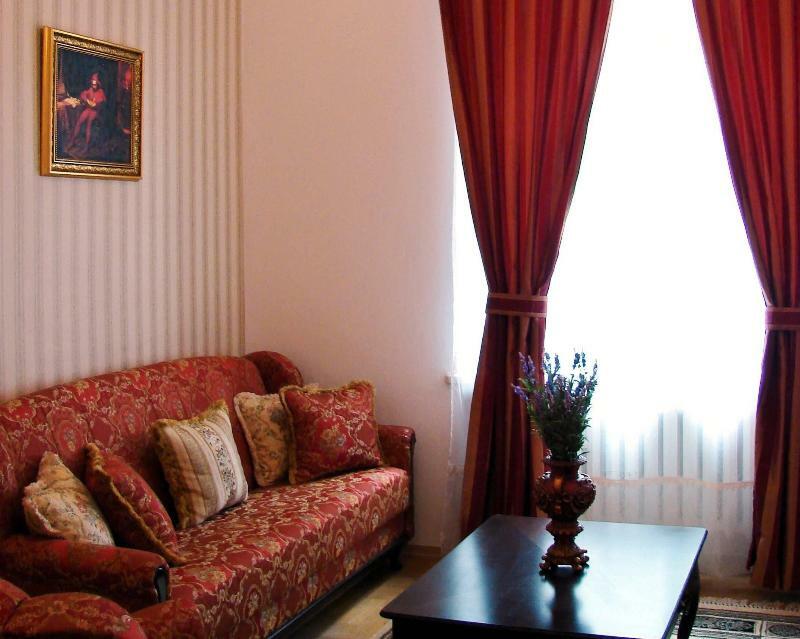 The Spiski Palace Apartment Krakow Ngoại thất bức ảnh